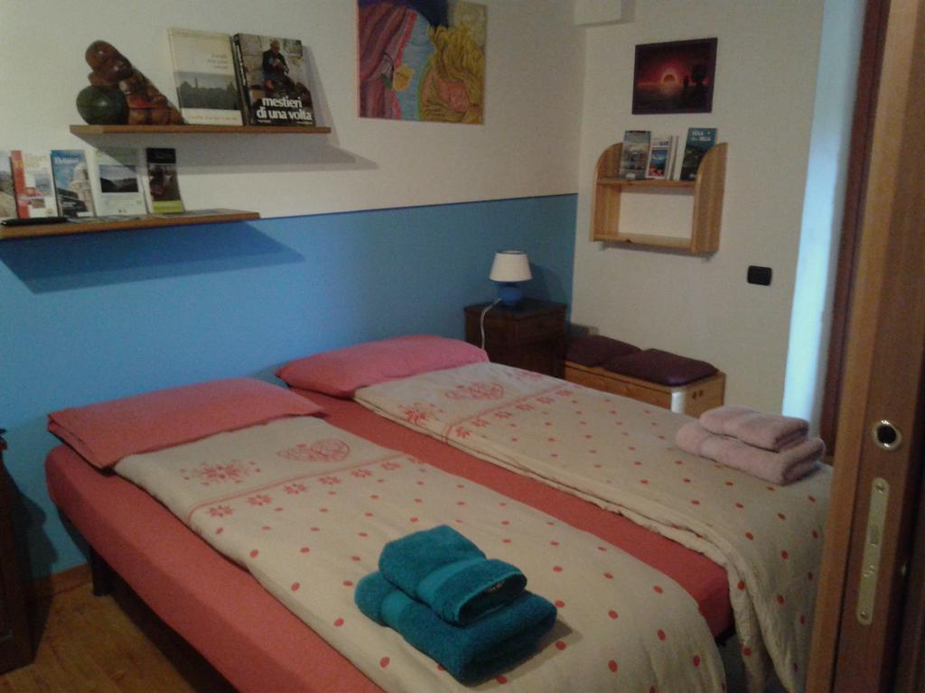 Cossogno B&B Il Castello Lago Maggiore Con Terrazza מראה חיצוני תמונה
