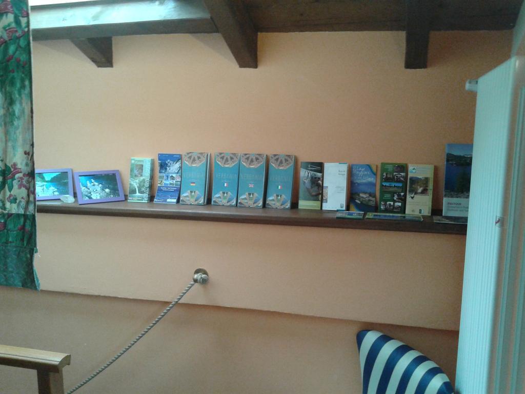 Cossogno B&B Il Castello Lago Maggiore Con Terrazza מראה חיצוני תמונה