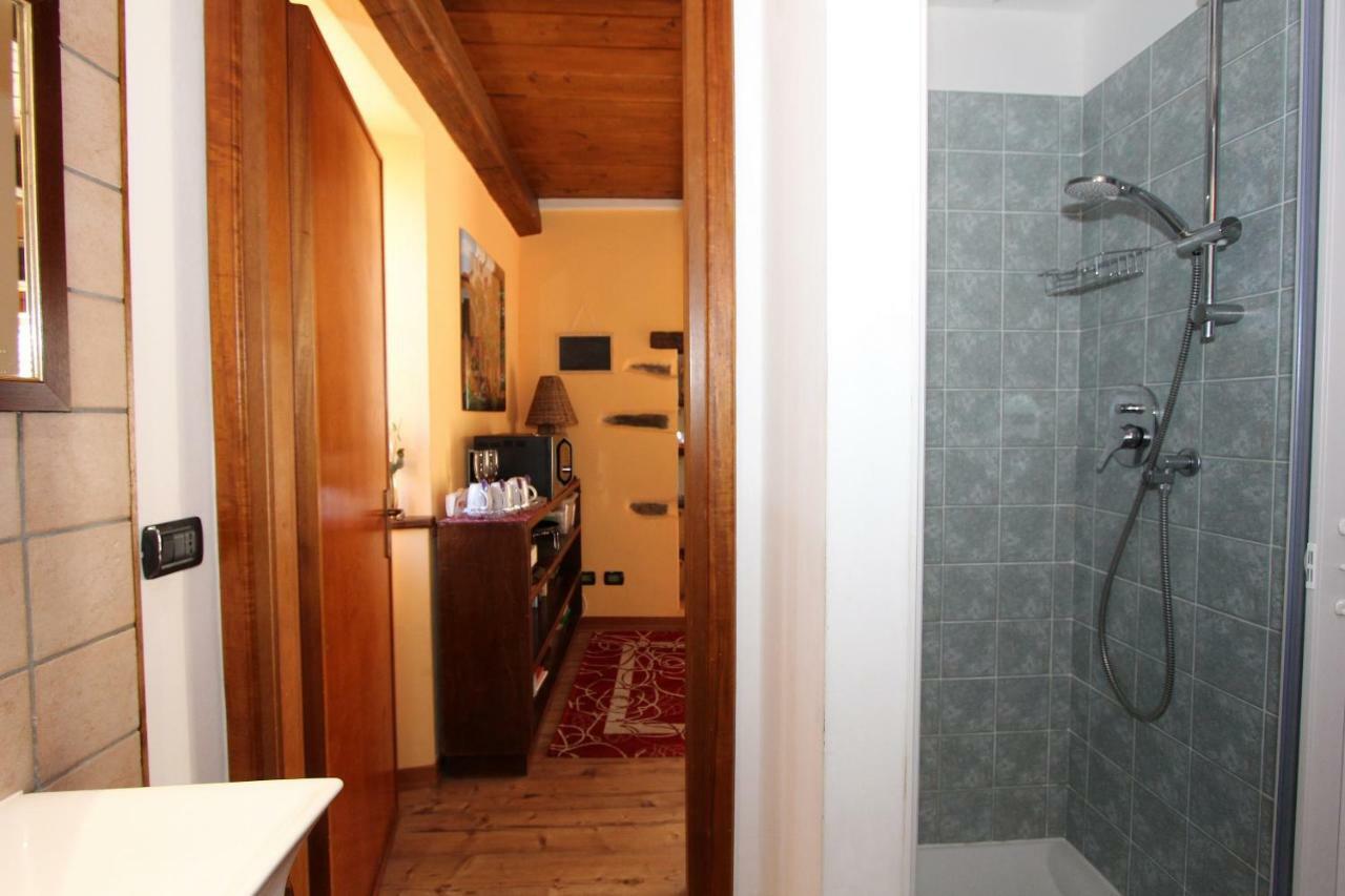 Cossogno B&B Il Castello Lago Maggiore Con Terrazza מראה חיצוני תמונה